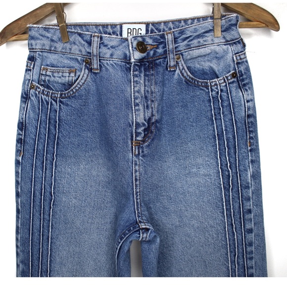 BDG Mom Pintuck Pleated Jeans 24 x 32 Preowned Vintage Look - Picture 4 of 11